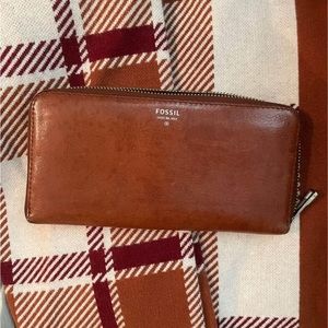 Fossil wallet